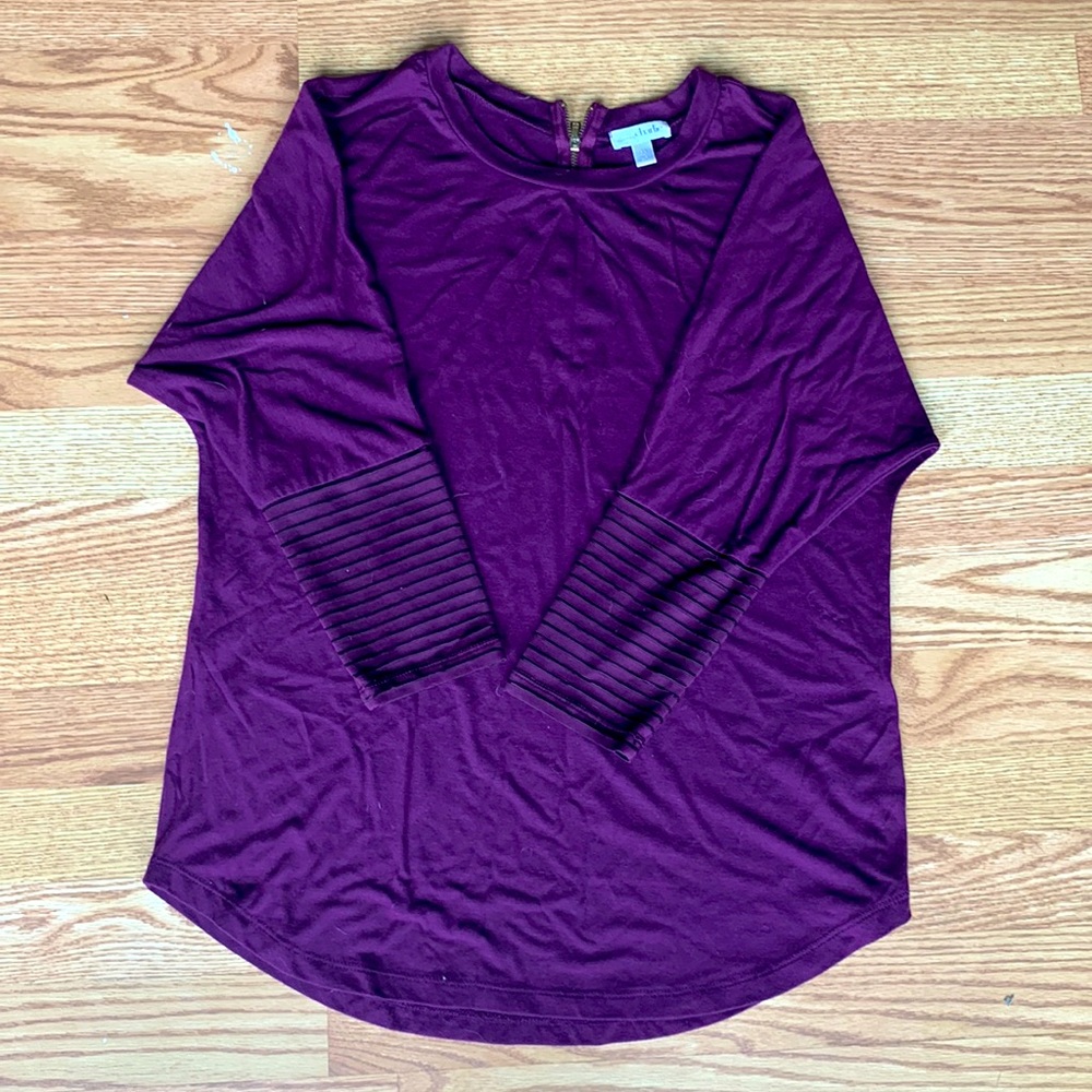 Gold zipper top